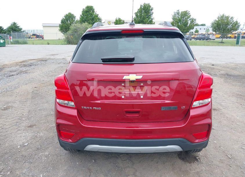 Photo 16 of 2018 Chevrolet Trax LT (VIN 3GNCJPSB4JL325506)