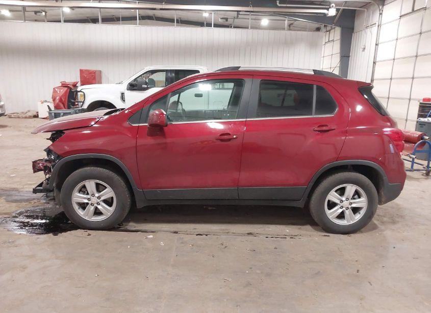 Photo 14 of 2019 Chevrolet Trax LT (VIN 3GNCJPSB4KL262084)
