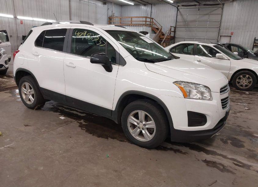 2016 Chevrolet Trax LT (VIN 3GNCJPSB5GL184969) main photo
