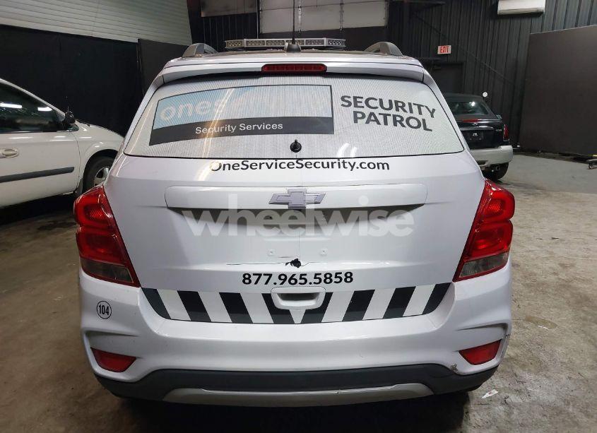 Photo 16 of 2017 Chevrolet Trax LT (VIN 3GNCJPSB5HL211184)