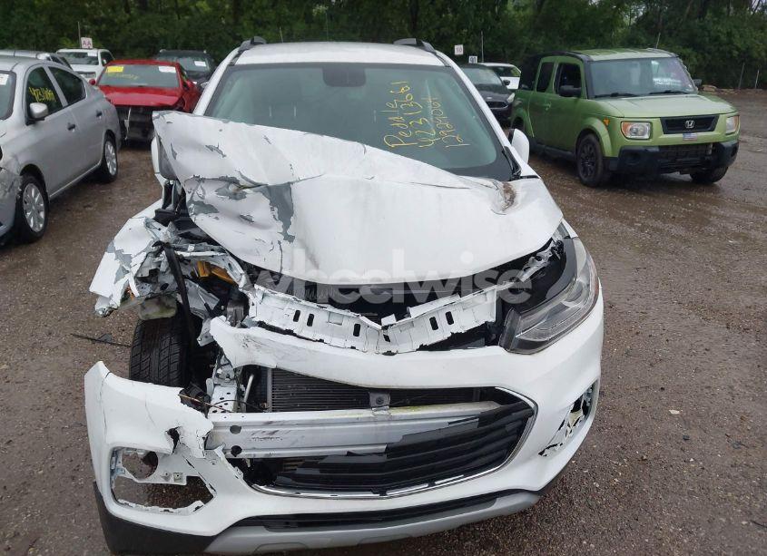 Photo 12 of 2017 Chevrolet Trax LT (VIN 3GNCJPSB5HL269358)