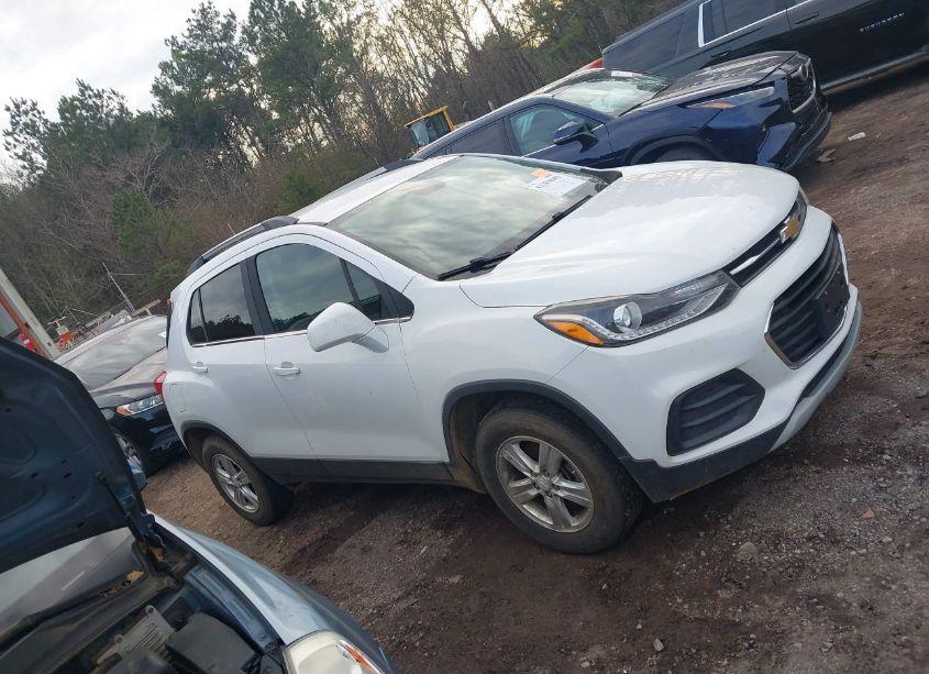 Photo 13 of 2018 Chevrolet Trax LT (VIN 3GNCJPSB5JL161036)