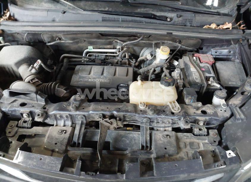 Photo 10 of 2018 Chevrolet Trax LT (VIN 3GNCJPSB5JL419832)