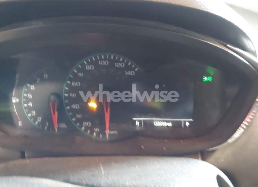 Photo 7 of 2018 Chevrolet Trax LT (VIN 3GNCJPSB5JL419832)