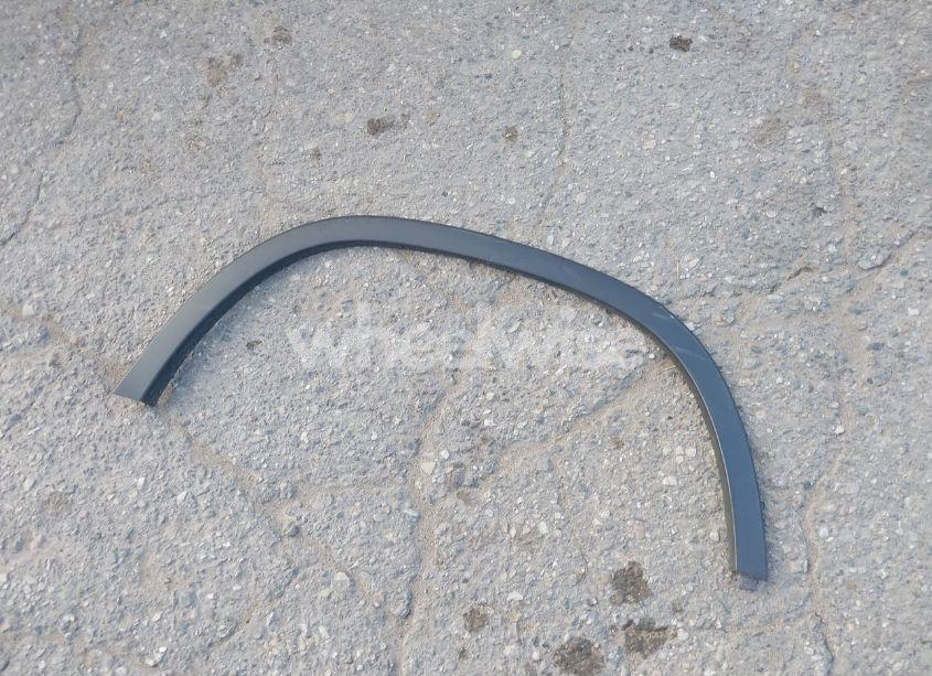 Photo 12 of 2019 Chevrolet Trax LT (VIN 3GNCJPSB5KL247500)