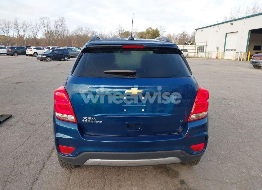 Photo 17 of 2019 Chevrolet Trax LT (VIN 3GNCJPSB5KL247500)