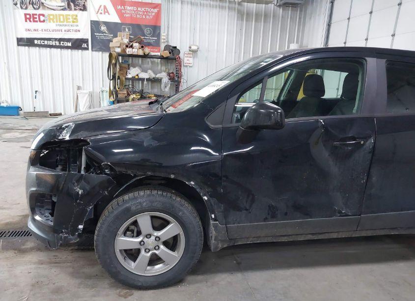 Photo 11 of 2015 Chevrolet Trax 1LS (VIN 3GNCJPSB6FL218416)