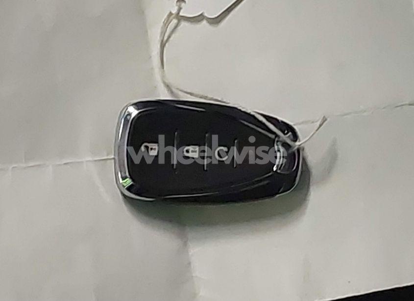 Photo 11 of 2020 Chevrolet Trax AWD LT (VIN 3GNCJPSB6LL221389)