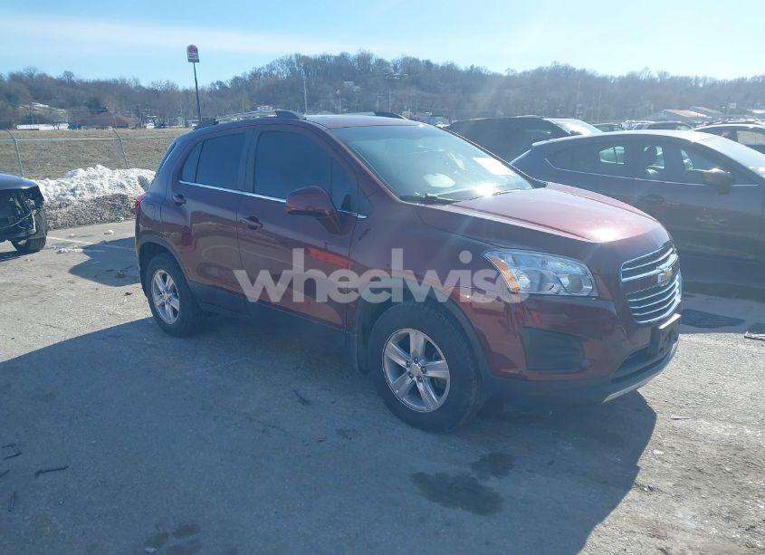 2016 Chevrolet Trax LT (VIN 3GNCJPSB7GL121551) main photo