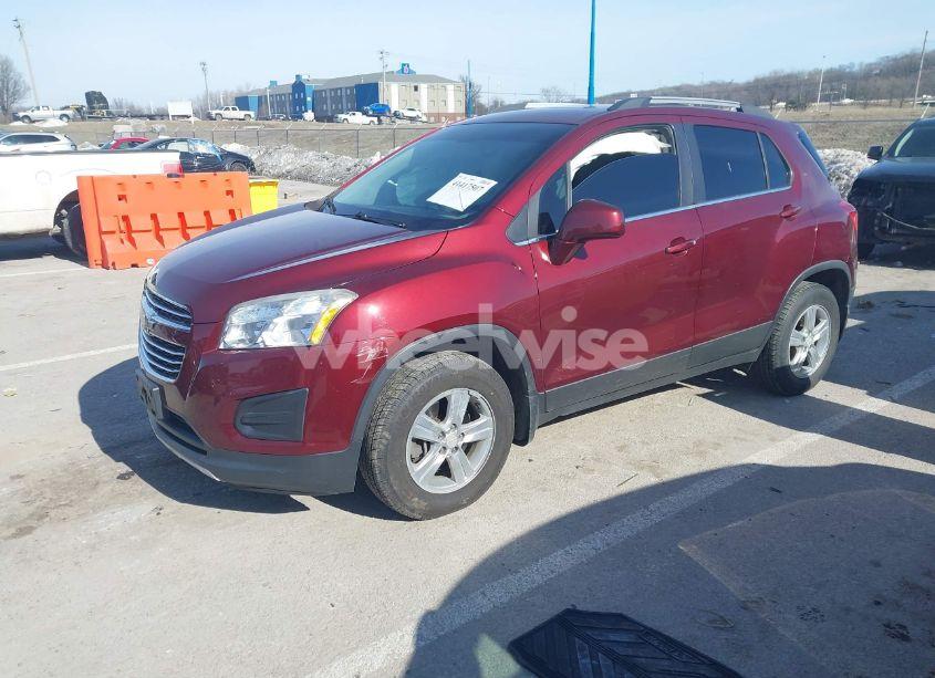 Photo 2 of 2016 Chevrolet Trax LT (VIN 3GNCJPSB7GL121551)