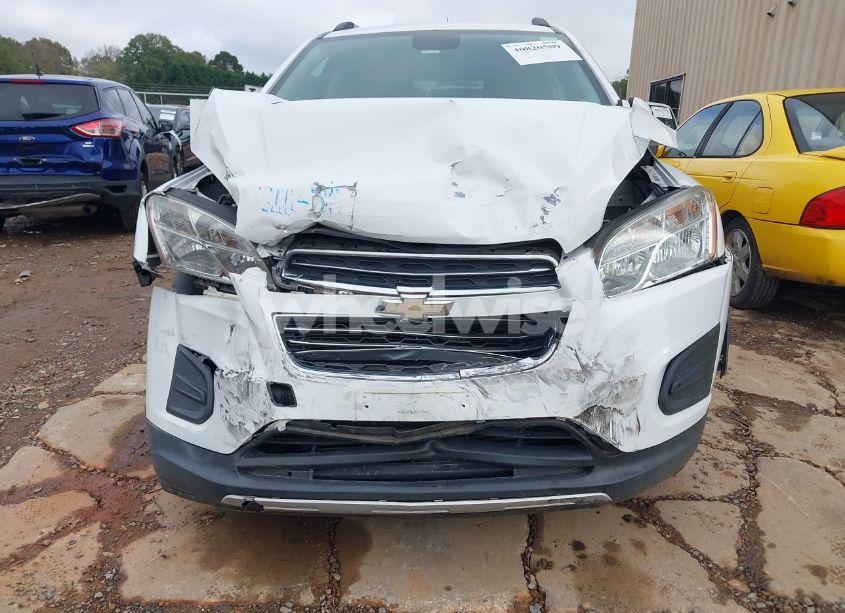 Photo 6 of 2016 Chevrolet Trax LT (VIN 3GNCJPSB7GL261471)