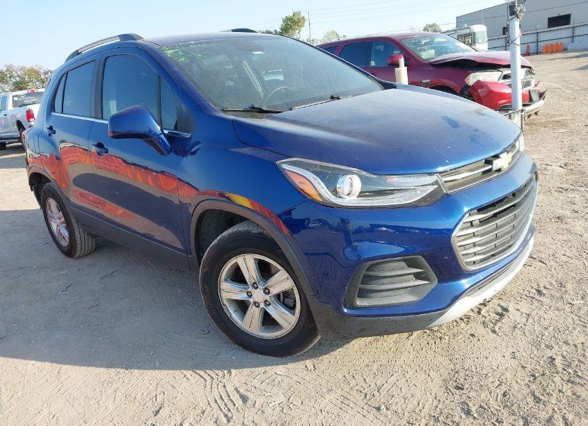 2017 Chevrolet Trax LT (VIN 3GNCJPSB7HL139856) main photo