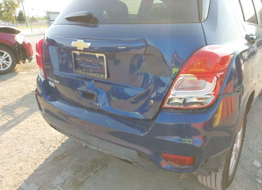 Photo 6 of 2017 Chevrolet Trax LT (VIN 3GNCJPSB7HL139856)