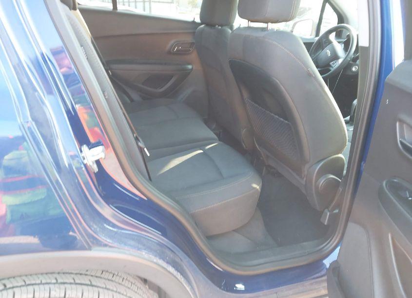 Photo 8 of 2017 Chevrolet Trax LT (VIN 3GNCJPSB7HL139856)