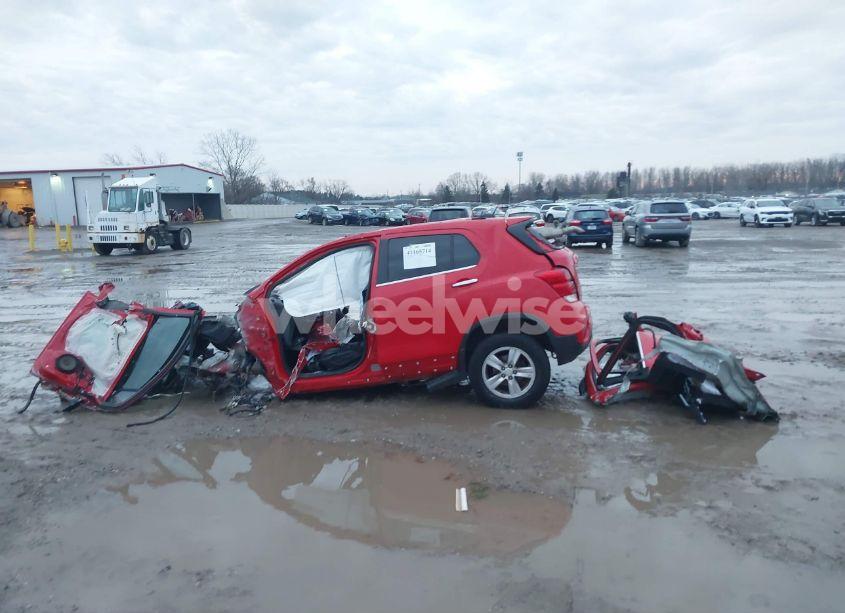 Photo 13 of 2017 Chevrolet Trax LT (VIN 3GNCJPSB7HL149920)