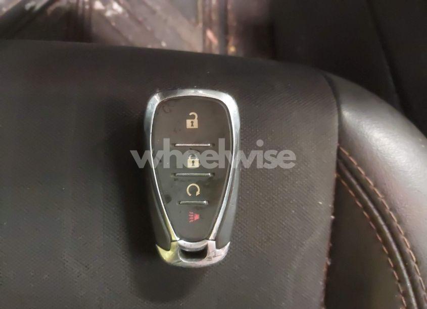 Photo 11 of 2018 Chevrolet Trax LT (VIN 3GNCJPSB7JL328805)