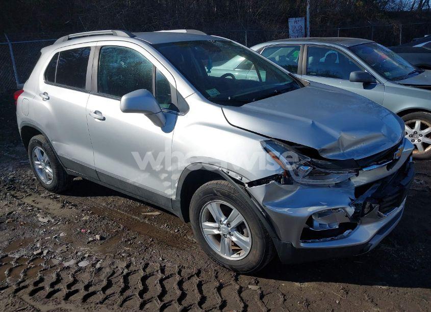 2019 Chevrolet Trax LT (VIN 3GNCJPSB7KL257526) main photo