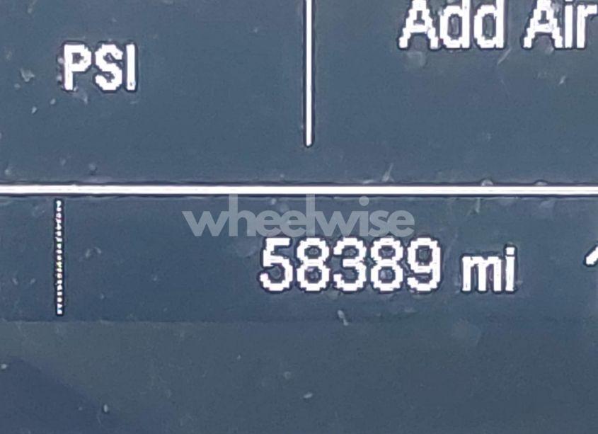 Photo 16 of 2019 Chevrolet Trax LT (VIN 3GNCJPSB7KL257526)