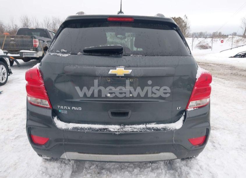 Photo 17 of 2019 Chevrolet Trax LT (VIN 3GNCJPSB7KL281227)