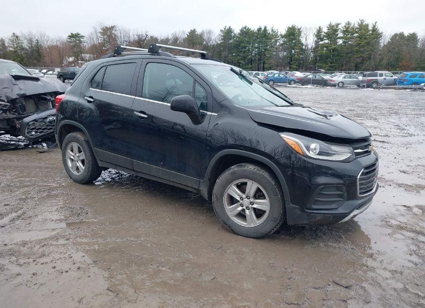 2019 Chevrolet Trax LT (VIN 3GNCJPSB7KL332970) main photo