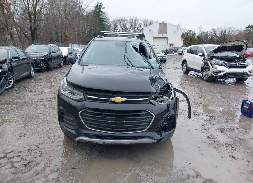 Photo 11 of 2019 Chevrolet Trax LT (VIN 3GNCJPSB7KL332970)