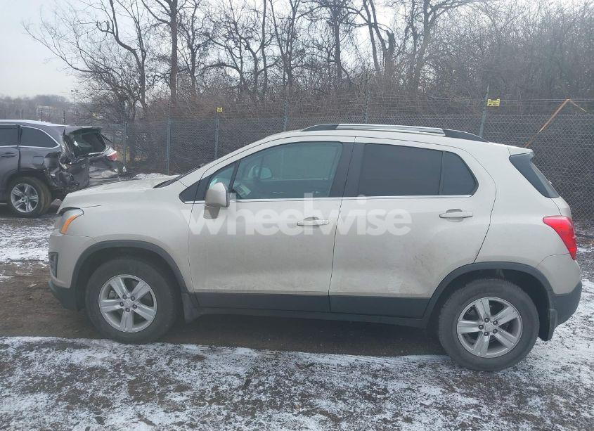 Photo 14 of 2016 Chevrolet Trax LT (VIN 3GNCJPSB8GL247871)