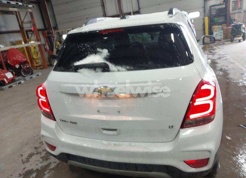 Photo 16 of 2017 Chevrolet Trax LT (VIN 3GNCJPSB8HL147643)