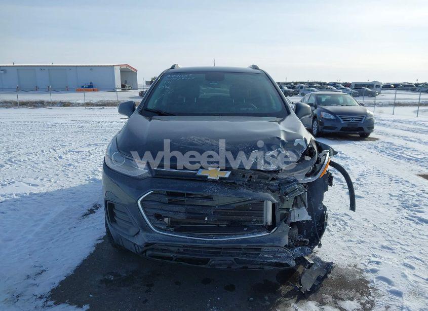 Photo 12 of 2017 Chevrolet Trax LT (VIN 3GNCJPSB8HL274179)