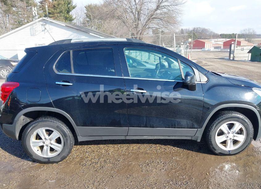 Photo 13 of 2017 Chevrolet Trax LT (VIN 3GNCJPSB9HL238016)