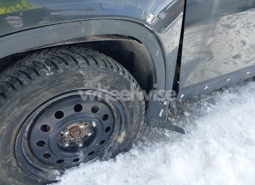 Photo 18 of 2017 Chevrolet Trax LT (VIN 3GNCJPSB9HL278340)