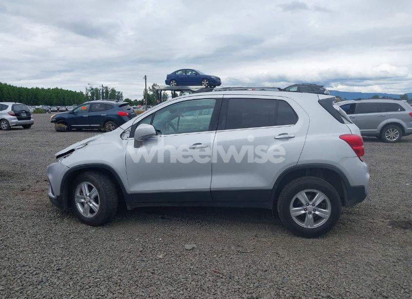 Photo 14 of 2017 Chevrolet Trax LT (VIN 3GNCJPSB9HL289449)
