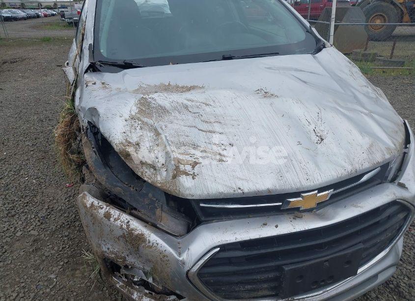 Photo 6 of 2017 Chevrolet Trax LT (VIN 3GNCJPSB9HL289449)