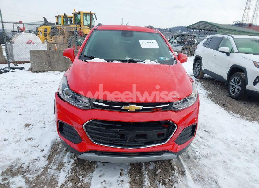Photo 12 of 2018 Chevrolet Trax LT (VIN 3GNCJPSB9JL264525)