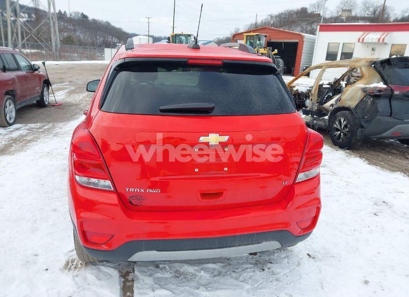 Photo 16 of 2018 Chevrolet Trax LT (VIN 3GNCJPSB9JL264525)