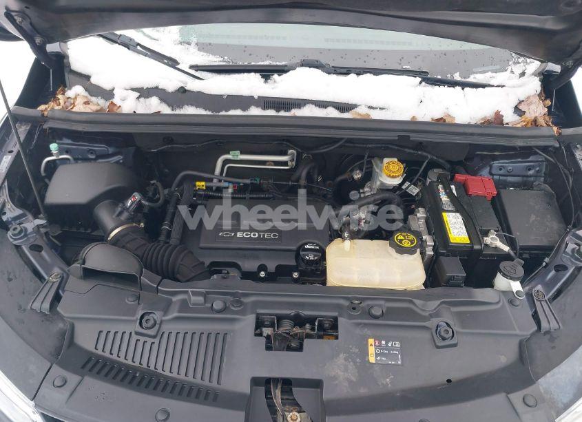 Photo 10 of 2018 Chevrolet Trax LT (VIN 3GNCJPSB9JL417453)