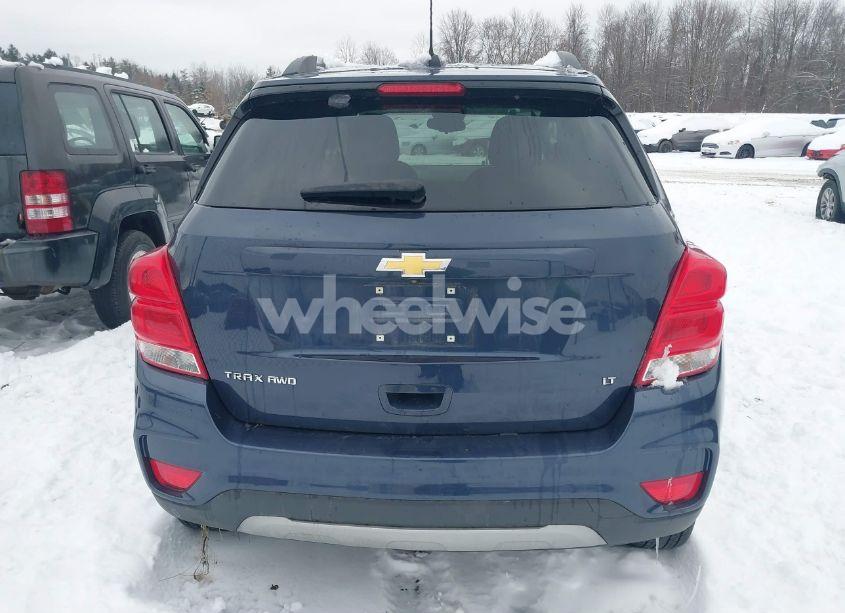 Photo 16 of 2018 Chevrolet Trax LT (VIN 3GNCJPSB9JL417453)