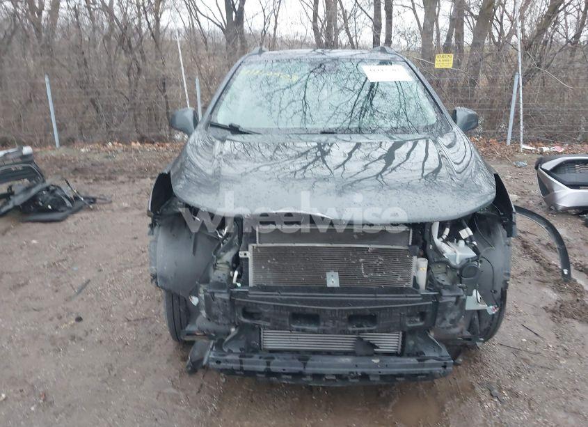 Photo 13 of 2019 Chevrolet Trax LT (VIN 3GNCJPSB9KL373732)