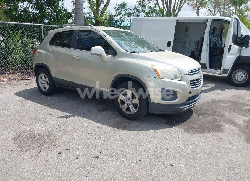 2016 Chevrolet Trax LT (VIN 3GNCJPSBXGL138098) main photo