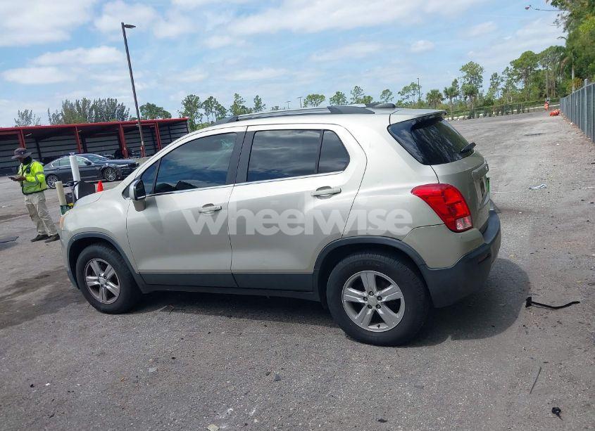 Photo 14 of 2016 Chevrolet Trax LT (VIN 3GNCJPSBXGL138098)