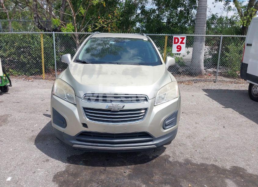 Photo 6 of 2016 Chevrolet Trax LT (VIN 3GNCJPSBXGL138098)