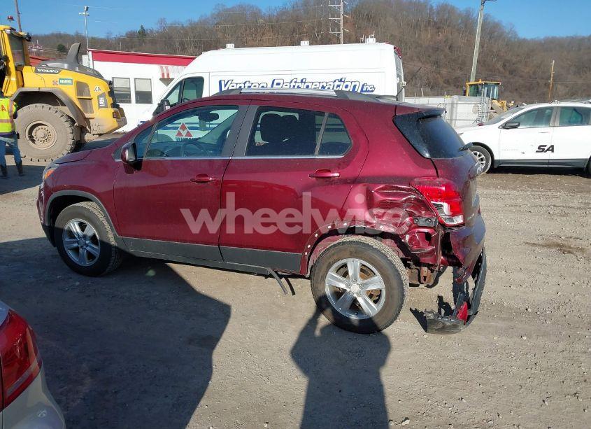 Photo 15 of 2017 Chevrolet Trax LT (VIN 3GNCJPSBXHL141097)