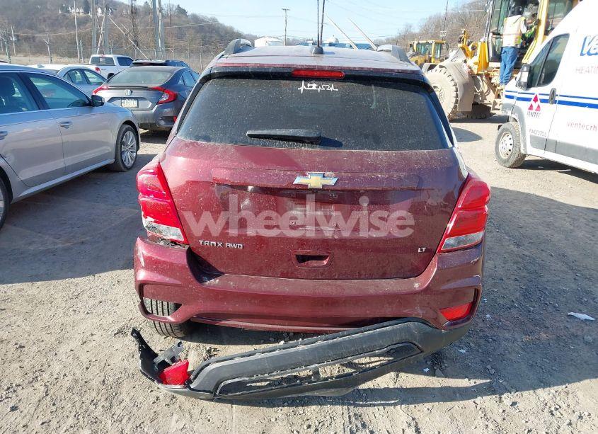 Photo 17 of 2017 Chevrolet Trax LT (VIN 3GNCJPSBXHL141097)