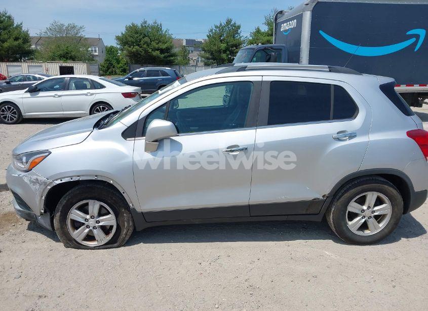 Photo 14 of 2017 Chevrolet Trax LT (VIN 3GNCJPSBXHL148504)