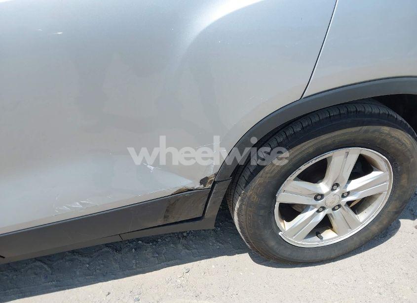 Photo 18 of 2017 Chevrolet Trax LT (VIN 3GNCJPSBXHL148504)