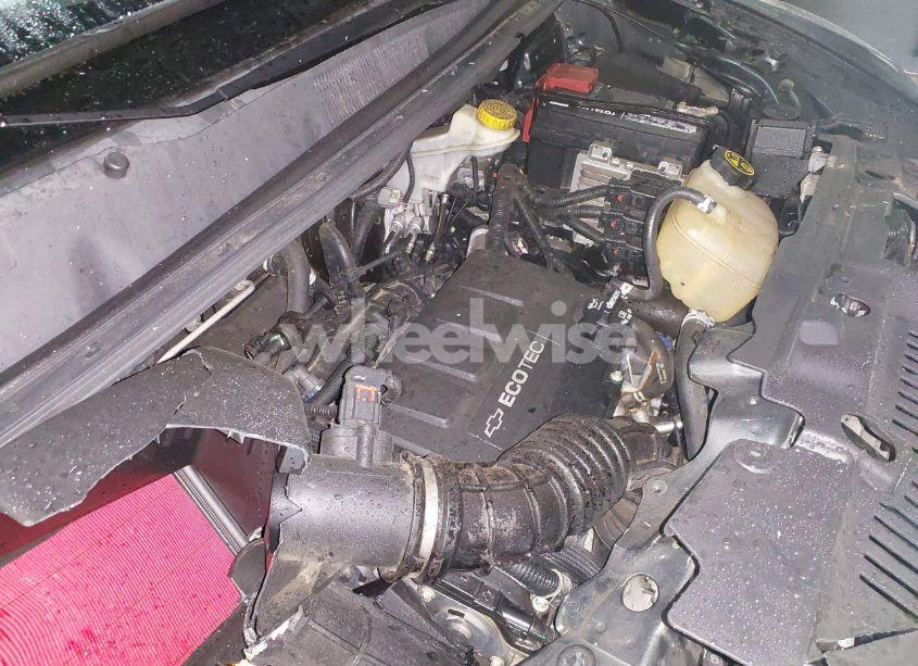 Photo 10 of 2017 Chevrolet Trax LT (VIN 3GNCJPSBXHL163410)