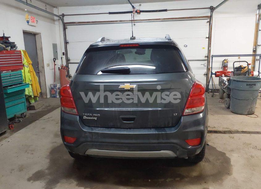 Photo 17 of 2017 Chevrolet Trax LT (VIN 3GNCJPSBXHL163410)