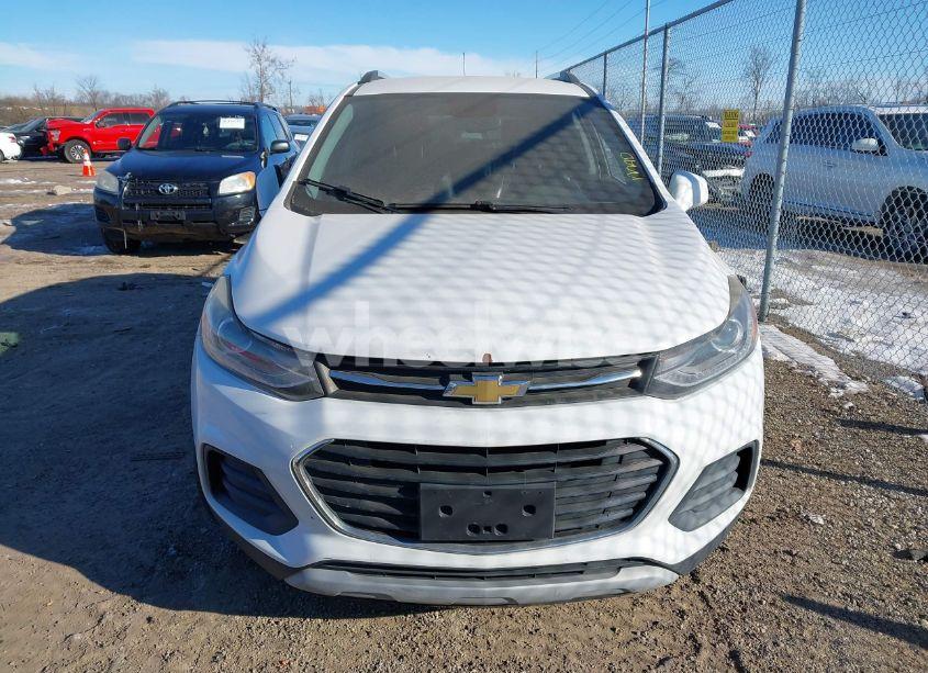 Photo 12 of 2017 Chevrolet Trax (VIN 3GNCJPSBXHL212802)
