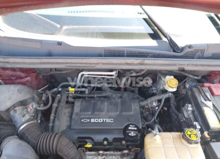 Photo 10 of 2017 Chevrolet Trax LT (VIN 3GNCJPSBXHL275544)