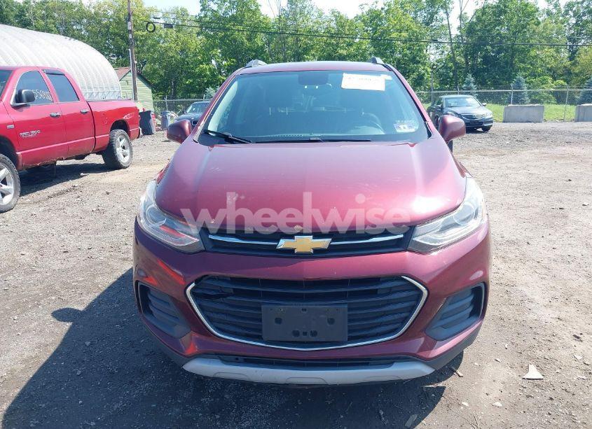 Photo 12 of 2017 Chevrolet Trax LT (VIN 3GNCJPSBXHL275544)