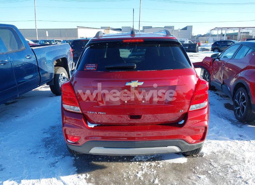 Photo 16 of 2018 Chevrolet Trax LT (VIN 3GNCJPSBXJL257597)